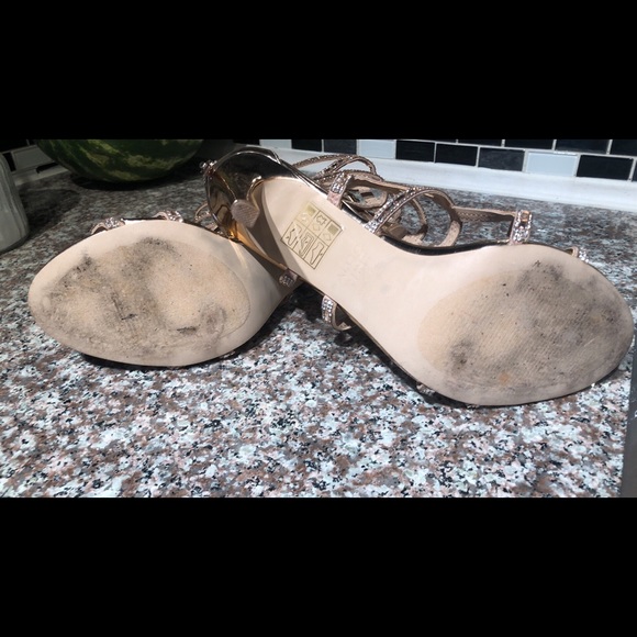 High heels - Picture 6 of 7